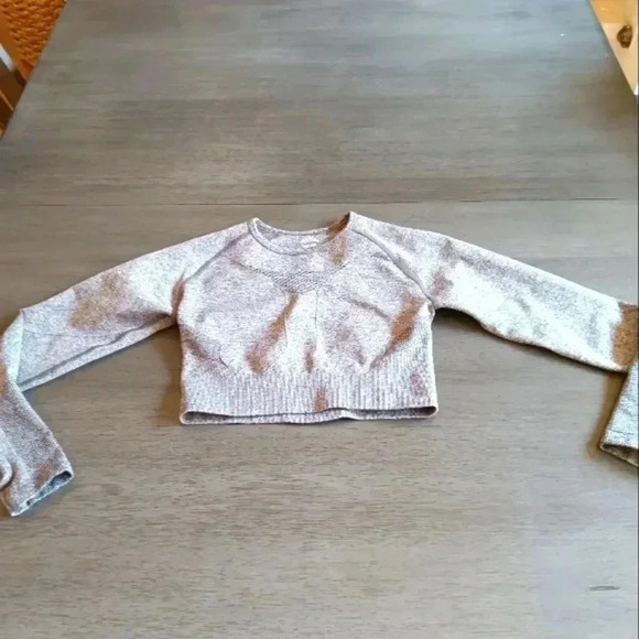 AYBL Crop Long Sleeve - Picture 1 of 2